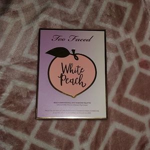 Too faced white peach eyeshadow palette